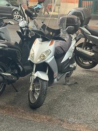 Aprilia sport city 50