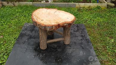 tavolino di legno