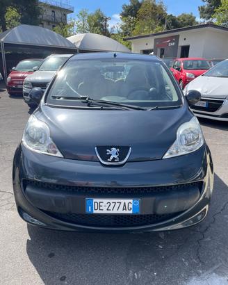 Peugeot 107 1.0 68CV 5p. Sweet Years