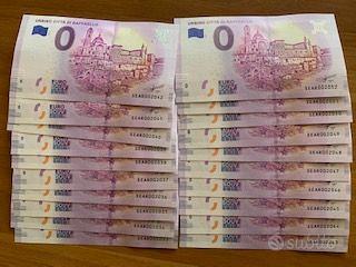 banconote zero euro rosa di Urbino