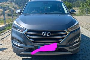 Hyundai Tucson suv  xpossible