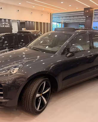PORSCHE Macan 2.0