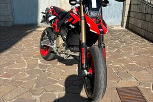 Ducati Hypermotard 698 RVE - 5.000 km - Come nuova