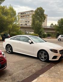 Mercedes E220 Coupe 4 matic