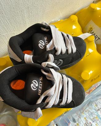 Scarpe con rotelle