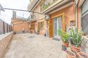 2-locali-a-roma