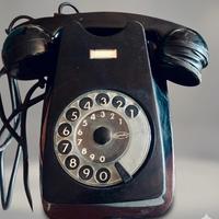 Telefono Vintage a Disco Nero  Pezzo d’Arredamento