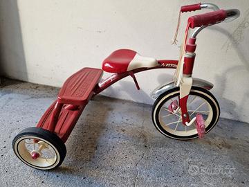 triciclo radio flyer