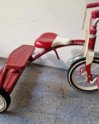 triciclo radio flyer