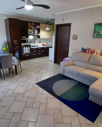 AP241 - Appartamento moderno con ingresso indipend