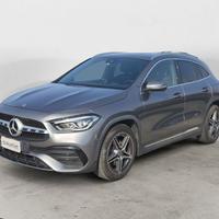 Mercedes-Benz GLA 200 d Premium auto