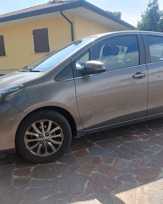 TOYOTA YARIS 1000 BENZINA