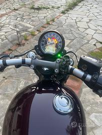 Triumph Bonneville Bobber 1200 cc