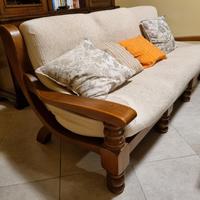Divano in legno massello