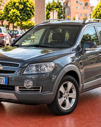 CHEVROLET CAPTIVA AUTOMATICA 7 POSTIPELLE • NAVIGA