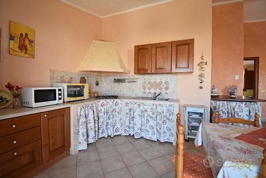 RIBASSATO - Appartamento al primo piano con vista