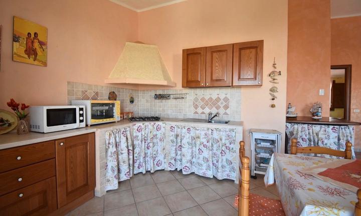 RIBASSATO - Appartamento al primo piano con vista