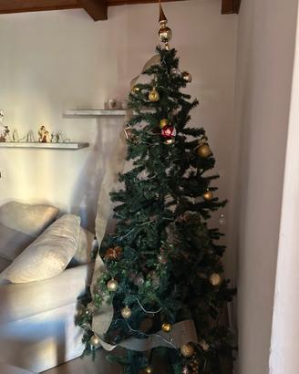 Albero di natale + addobbi + presepe