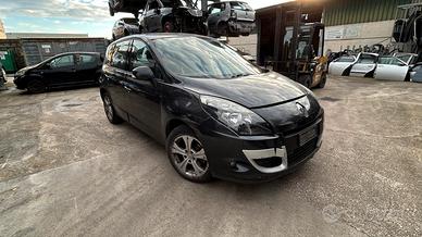 Ricambi Renault Scenic X-Mod "2011" 1500 DCI 110