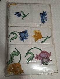 set asciugamani in spugna 100% cotone