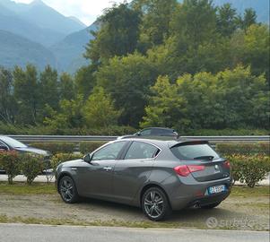 alfa Romeo Giulietta 1.6 - 105 CV diesel 