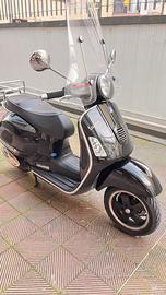 Piaggio vespa gts 300