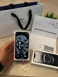 IPhone 16e 128GB Bianco - Pari al nuovo