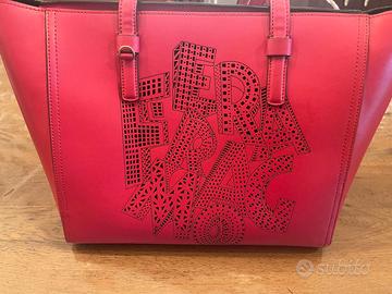 Borsa originale Salvatore Ferragamo usata
