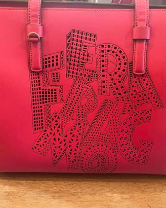 Borsa originale Salvatore Ferragamo usata