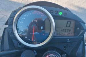Kawasaki Z750R
