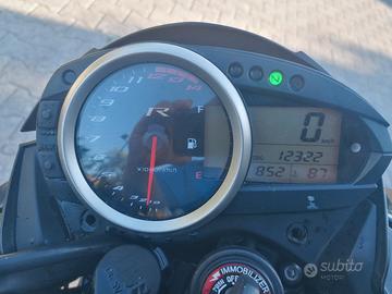 Kawasaki Z750R