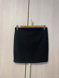 Minigonna nera taglia S