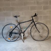 Bicicletta Bianchi telaio in alluminio