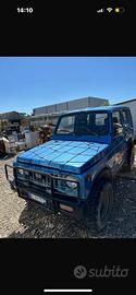 Suzuki samurai sj410