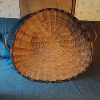 antico ventilabro per grano in vimini