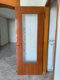 Porte in mogano con vetro decorato