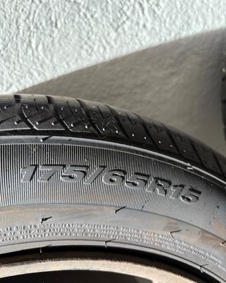Gomme estive