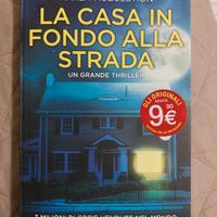 Libro La casa in fondo alla strada