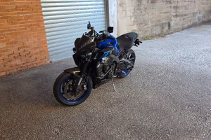 YAMAHA MT-10 2023 IN GARANZIA 