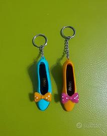 Due portachiavi scarpa con tacco vintage