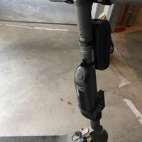 Monopattino ninebot segway es2