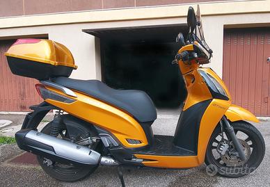Scooter Kymco People GTI 300