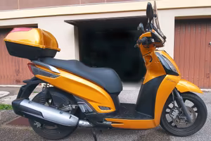 Scooter Kymco People GTI 300
