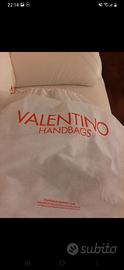 Borsa di Valentino