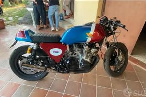 Honda cb750 cafe racer
