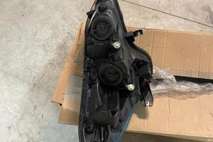 Faro opel corsa