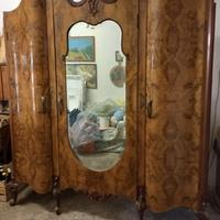 Camera da letto in noce e radica di noce anni '40