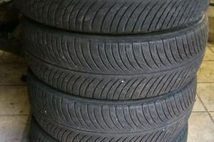 MICHELIN PILOT ALPINE 5 SUV 235 60 R18 107H