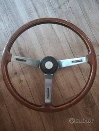 volante Hellebore Alfa Romeo d'epoca 