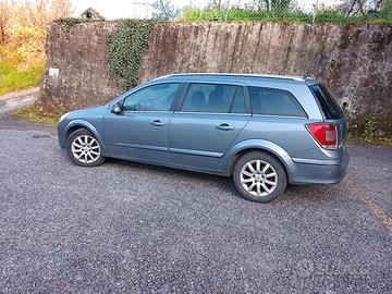 Opel Astra 1.7 CDTI 